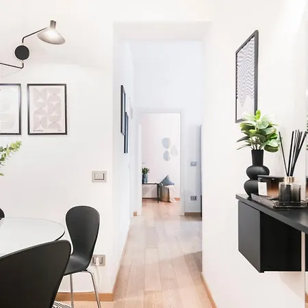 Easylife - Splendida Residenza A Due Passi Dal Cenacolo Vinciano Appartement *